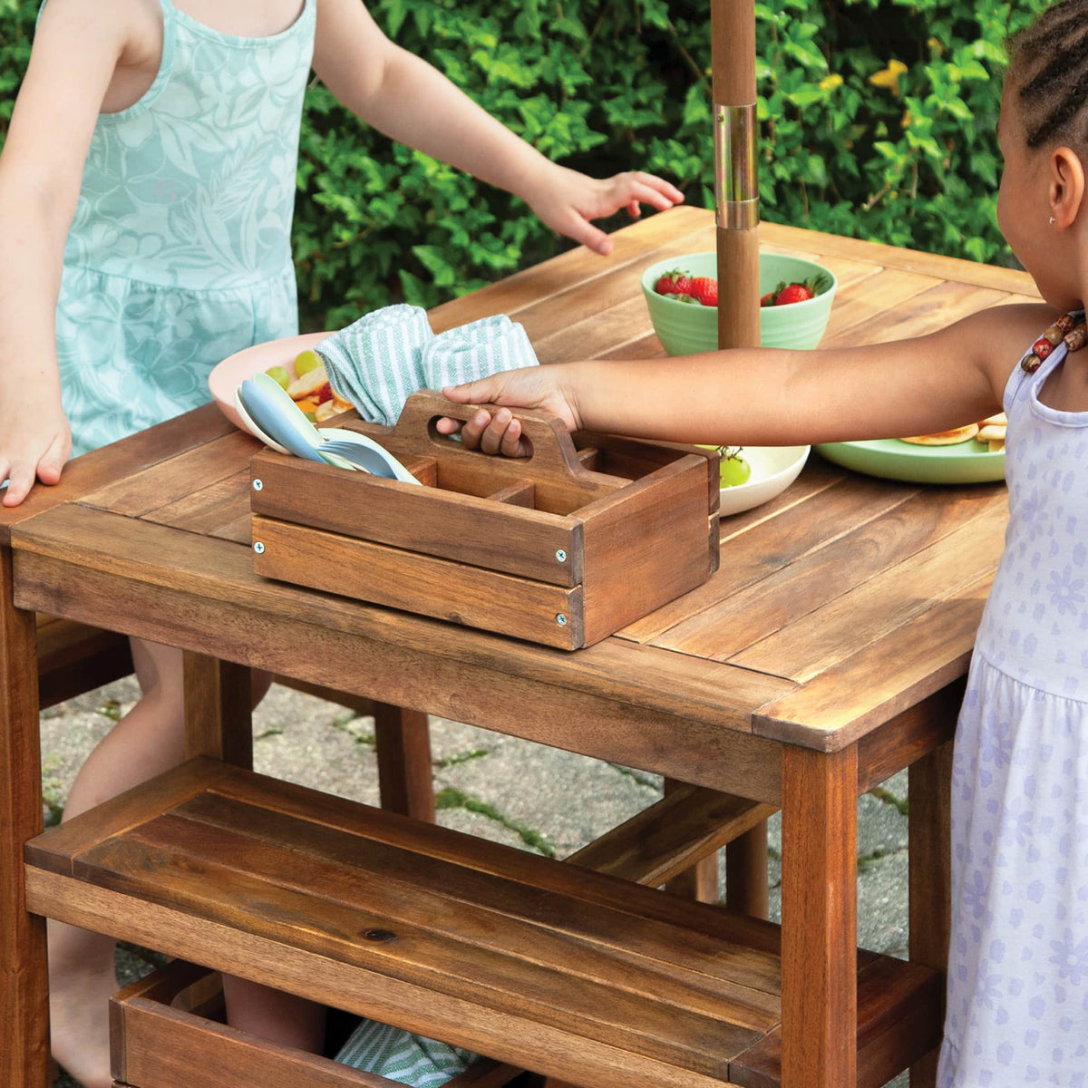 G78202 G78208 Martha Stewart Craft Table and Benches Lifestyle 2481