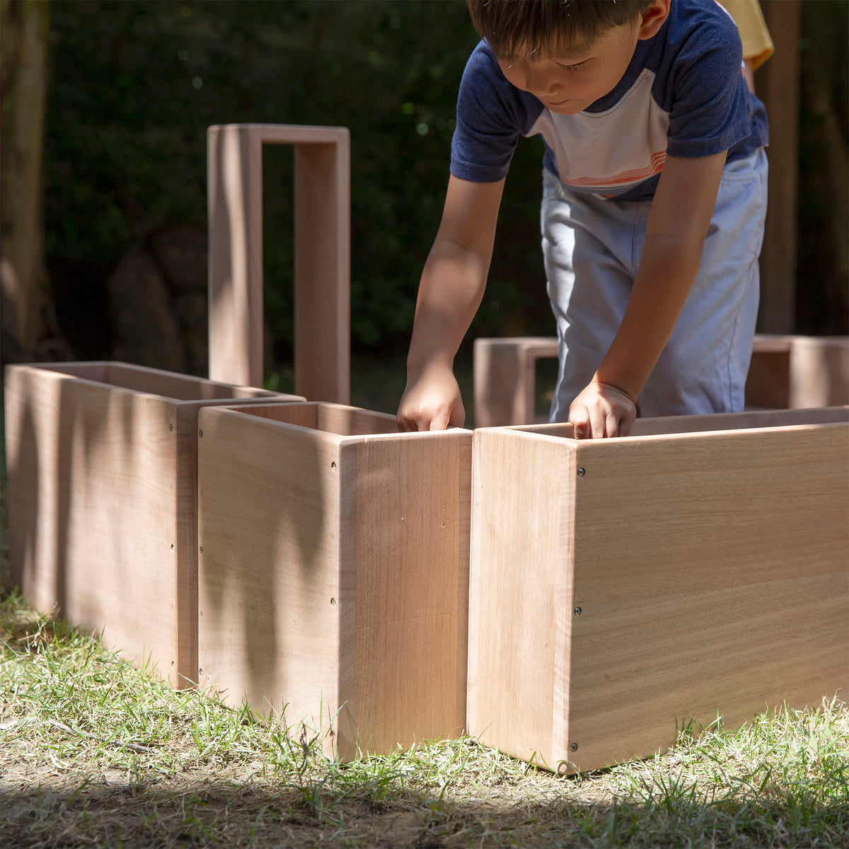 G97078 Outdoor Hollow Blocks 25 pc. set Lifestyle2
