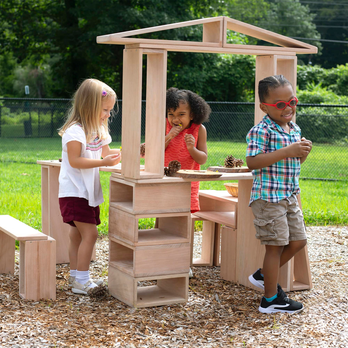 G97078 Outdoor Hollow Blocks 25 pc. set Lifestyle3