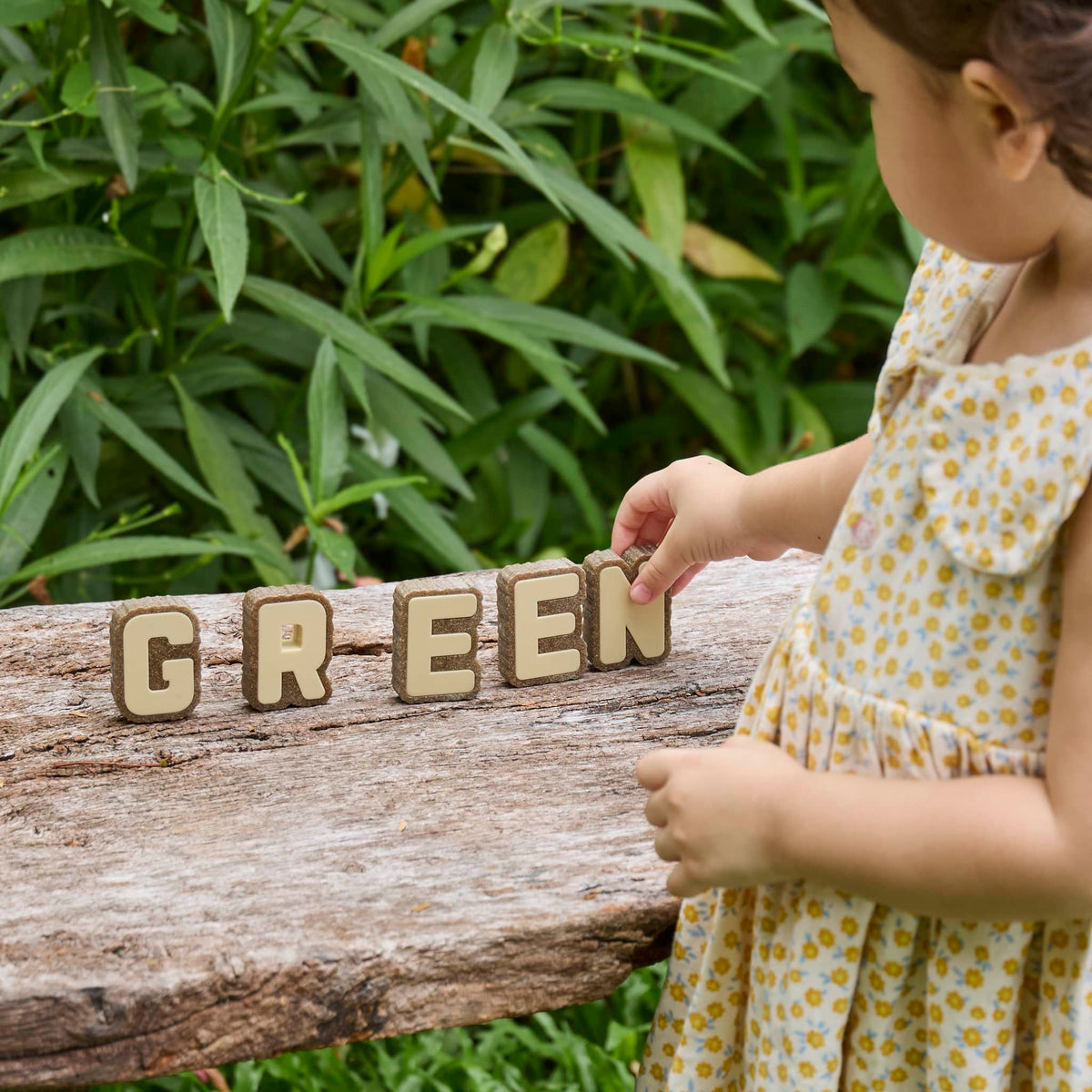 301409 Tree Block Letters Lifestyle 8