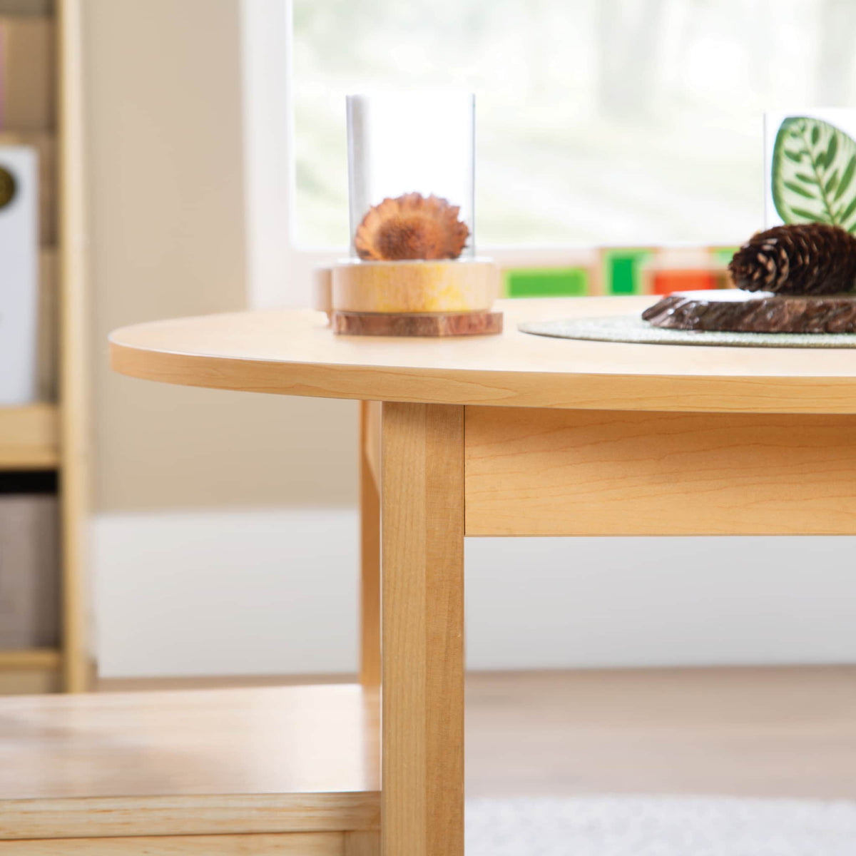 G80380-P EdQ Table 30in Round Env 2670 Detail | 18 in