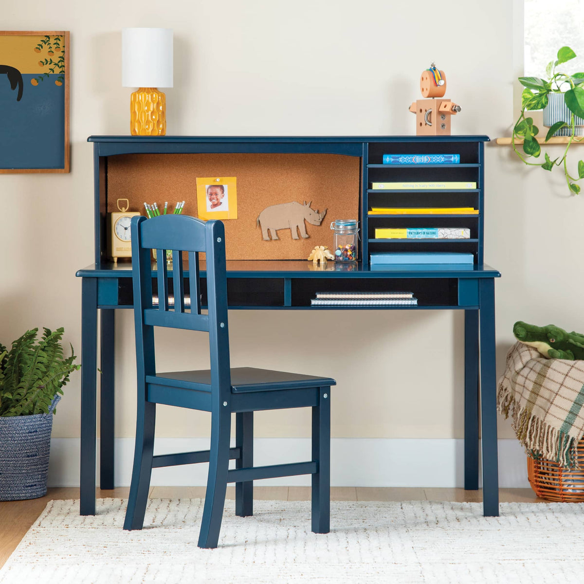 G27641 Media Desk Navy Env 6795 Front | Navy